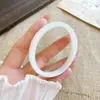 2026 Novo Modelo Pulseira Redonda de Calcedônia Fresca e Elegante, Luxo Leve, Elegância de Alto Padrão, Design Único, Joias Femininas