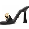 Zapatillas para Mujer de Alta Gama Estilo Nuevo Lujo Ligero Entrega desde Guangzhou de Alta Calidad en Nigeria, Camboya, Vietnam y Dubái