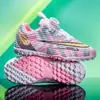 Sapatos de Futebol de Verão Novos Transpiráveis com Fivela Rotativa para Crianças Mais Velhas, Meninos e Meninas, Sapatos de Futebol para Treino Sem Cadarços