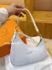 Bags2026 Bolso de Hombro y Axila Texturizado Estilo Nuevo, Bolso Cruzado de Moda para Mujer para el Trabajo, Bolso Clásico de Monograma en Forma de Media Luna