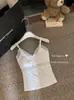 Estilo Francés Blanco Puro Cuello en V Encaje Puntada Calado con Almohadilla en el Pecho Camisola Chaleco Interior Base para Mujer Hermoso Sujetador de Espalda