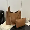 Bolso tote de gran capacidad para el día a día, nuevo bolso de mano de moda verano 2026 para madre e hija, bolso cubo versátil para llevar al hombro y debajo del brazo