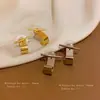 Pendientes Metálicos Únicos de Nicho 2025 Nuevo Estilo Caliente Diseño de Pendientes Geométricos Pendientes Dorados de Alta Gama para Mujer