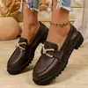 Sapatos Femininos Plus Size Mocassins Femininos 2026 Primavera Novo Preto Slip-on Mocassins Estilo Britânico Retrô Sapatos Pequenos de Couro