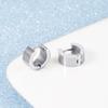 Celebridad de Internet Nuevo Hebilla de Oreja Simple de 6 mm Brillo Estilo Titanio Acero Joyería Moda Transfronteriza Sentido de Alta Gama Pendientes Sin Decoloración