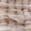 Suministro grande en stock de fábrica terciopelo de burbujas con estampado de pelo de conejo otoño e invierno cálido moda textil para el hogar funda de sofá tela para cojín
