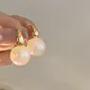 Sereia Ji Pérola Orelha Fivela Coreia do Sul Dongdaemun Brincos de Pérola de Imitação Elegante Internet Celebridade Outono e Inverno Moda Nova Moda Brincos