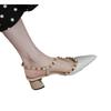 2024 Nuevo Primavera y Verano Casual Francés Tacones Altos Punta Afilada Remaches Tacones Gruesos Boca Baja Baotou Sandalias Mary Jane para Mujer