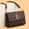 Bolsa de Couro Macio para Mulheres 2026 Novo Estilo Bolsa Transversal Grande Capacidade Casual Versátil Ombro Bolsa de Mãe Bolsa Quadrada Pequena