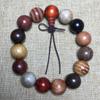 Pulsera de cuentas multi-tesoro al por mayor de fábrica 2.0 cuentas de sándalo rosario 108 pulsera una variedad de materiales decoración Wen play