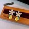 Pingente Flor de Limão Brincos de Flor de Limão com Gotejamento de Óleo de Zircônia, Brincos Exquisitos da Moda Vintage, Joias de Orelha Únicas e Personalizadas
