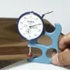 Papel Pintado Adhesivo Grueso Imitación Metal Cepillado Recubierto de Aluminio Color Cambiante para Refrigerador Cabina de Ascensor Película Impermeable y Resistente al Desgaste Pegatina Protectora