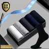 Calcetines de Ciudad Zhuji para Hombre Anti-pilling Algodón Desodorantes Transpirables Absorbentes de Sudor Calcetines para las Cuatro Estaciones Deportivos Alta Calidad Otoño e Invierno de Caña Media