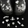 Charms para sapato Croc DIY corrente de pulseira de flor de pérola tridimensional flor de sapato estilo balé removível acessório de sapato decoração