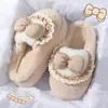 Pantuflas de Algodón con Suela Gruesa y Moño para Mujer Otoño Invierno 2026 Nuevo Estilo Uso en Interiores del Hogar Cálidas Pantuflas de Algodón con Forro de Felpa
