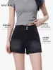 Shorts Jeans Soltos para Mulheres com Design de Botões Duplos, Calça Reta Fluida, Emagrecimento, Adequado para o Dia a Dia, Hot Pants Casuais Estilo Ins