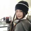 Gorro de Punto de Moda Estilo Coreano con un Sencillo Estilo Universitario y Diseño de Bloques de Color, Cálido Gorro de Invierno y Otoño para Mujer