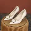 Elegantes tacones altos de punta fina en piel suave para comercio exterior transfronterizo, zapatos de vestir modernos y cómodos, zapatos de trabajo estilo francés, zapatos profesionales para mujer que no cansan