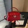 Bolsa quadrada pequena colorida de macaron, estilo moda transfronteiriça para mulheres, novo estilo 2026, bolsa de ombro, bolsa transversal e bolsa de mão, uma bolsa de trabalho leve e luxuosa