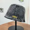 Sombrero de Cubo Vintage Casual de Moda con Letras Protector Solar Sombrero Versátil para Adelgazar la Cara para Mujeres Estilo Ins Sombrero de Cubo para Cubrir la Cara