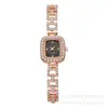 Relógio Quadrado Feminino da Moda, Luxo Leve com Cravação de Diamantes, Relógio Feminino de Aparência Sofisticada e Elegante, Relógio Feminino a Quartzo, Dropshipping