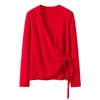 Nueva moda de principios de otoño: suéter de cachemira pura para mujer, top de punto de manga larga con un elegante cuello en V superpuesto y diseño asimétrico