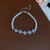 Pulsera Ajustable con Colgante de Flor de Perlas de Zirconia de Diseño Único, Joyería Elegante y Versátil