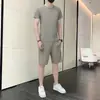 Conjunto Duas Peças Masculino 2026 Casual Gelo Seda Exquisito Xadrez Camiseta Roupa Esportiva Verão Shorts Finos