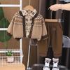 Casaco Cardigan Suéter de Manga Longa para Bebê 2025 Primavera e Outono Novo Meninos Bonito Flor Camisa Tendência Crianças Conjunto de Três Peças Atacado