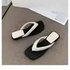 Chanclas Estilo Casual Estilo Coreano para Mujer, Nuevas Sandalias de Tacón Grueso Estilo Verano, Chanclas Cómodas Estilo Vacaciones Playa