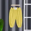 Calças Casuais de Verão para Meninos e Meninas Bebê Estiloso Personalidade Infantil Tendência Carta Tecido com Patch Repelente de Mosquitos Punho nas Bainhas Calças de Seda Gelada