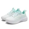Novos sapatos femininos de verão malha grande respiráveis versáteis sola macia sapatos casuais leves tênis de corrida esportivos malha senhoras verão