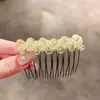 Pente de cabelo de cristal único, requintado, doce, moderno e de alta qualidade para mulheres, adequado para o uso diário e versátil como um acessório de cabelo