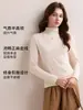 Camiseta base de cuello medio para mujer, estilo fino, colección otoño 2026, corte ajustado, cómoda, color liso, top versátil de manga larga