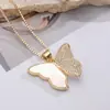 Aogu Moda Transfronteriza Lujo Accesible Chapado en Cobre Oro de 18 Quilates Circonita Colgante de Mariposa Collar para Mujer Nicho Gama Alta Versátil