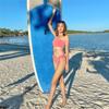 Oferta Especial Estilo Coreano Nuevo Estilo Ins Pequeño Fresco Bikini Dividido Sexy Tirantes Cuello Vacaciones de Playa Traje de Baño para Mujer