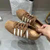 Tênis de Treino Verão 2026 Alemão Feminino Versátil Casual Esportivo Sola Plana Tênis Forrest Gump Nicho Cano Baixo Tendência Cadarço Estampa de Leopardo
