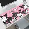 Alfombrilla de ratón linda, extragrande y engrosada, almohadilla para teclado de computadora de escritorio de oficina, alfombrilla de juego de e-sports Kuromi de anime al por mayor