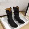 Botas retrô de salto grosso de cano médio, botas de salto bloco de perna larga para mulheres, nova coleção de outono 2026, botas curtas marrons, botas Martin