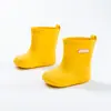 Botas de Chuva Infantis, Sapatos de Borracha para Crianças, Botas de Chuva de Cano Médio para Meninos e Meninas, Impermeáveis, Antiderrapantes, Sola Macia, Sapatos de Água para Bebês do Jardim de Infância