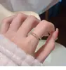 Anel de Zircônia em Favo de Mel de Camada Dupla para Mulheres, Senso de Design, Nicho, Alto Padrão, Temperamento Fashion, Luxo Leve, Anel de Dedo Aberto Ajustável