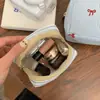 Bolsa de Tofu Casera de Rayas Simples, Bolso de Mano Portátil para Mujer, Linda Bolsa de Almacenamiento para Toallas Sanitarias, Bolso Pequeño para Llevar de Estudiante