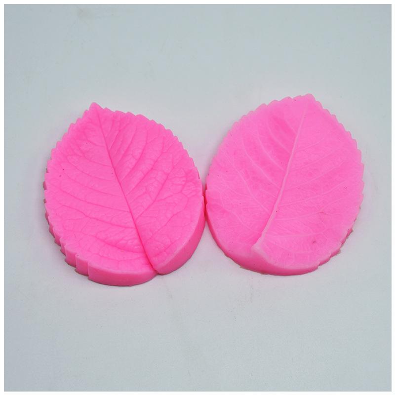 12401227066_1627747724