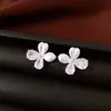 Serie Vintage Segunda Mano Chapado en Oro Real Aguja de Plata Zircón Borla Pendientes de Botón de Moda Versátiles Exagerados Pendientes
