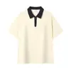 Camisa Polo Color Block com Zíper Meio, Roupa de Trabalho com Gola Bordada, Letras Estilo College, Logo Personalizado, Mangas Curtas, Absorvente de Suor, Feito Sob Encomenda