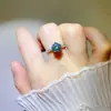 Anillo de moissanita verde de alta calidad para mujer, ambiente simple, superventas, variedad de anillos de lujo con diamantes completos, suministro estable al por mayor en stock