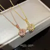Collar de Linterna de Moda de Año Nuevo 2026, No se Desvanece, Lujo Ligero, Nicho, Colgante Versátil, Cadena de Clavícula de Oro de 18 Quilates de Alta Gama