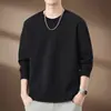 Camiseta de Manga Larga Pesada para Hombre, Nuevo Estilo Primavera y Otoño 2026, Corte Holgado con Dobladillo Dividido, Marca de Moda Estilo Americano, Camisa Base de Color Sólido