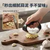 Bestseller transfronterizo en stock: Prensa de ajo manual de acero inoxidable de grado alimenticio con múltiples agujeros, multifuncional y segura para las manos