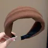 Nova tiara de cor sólida de alta elasticidade com aba larga, coroa alta, tiara feminina que faz o rosto parecer menor, presilha de cabelo para viagem, acessório de cabelo estilo coreano